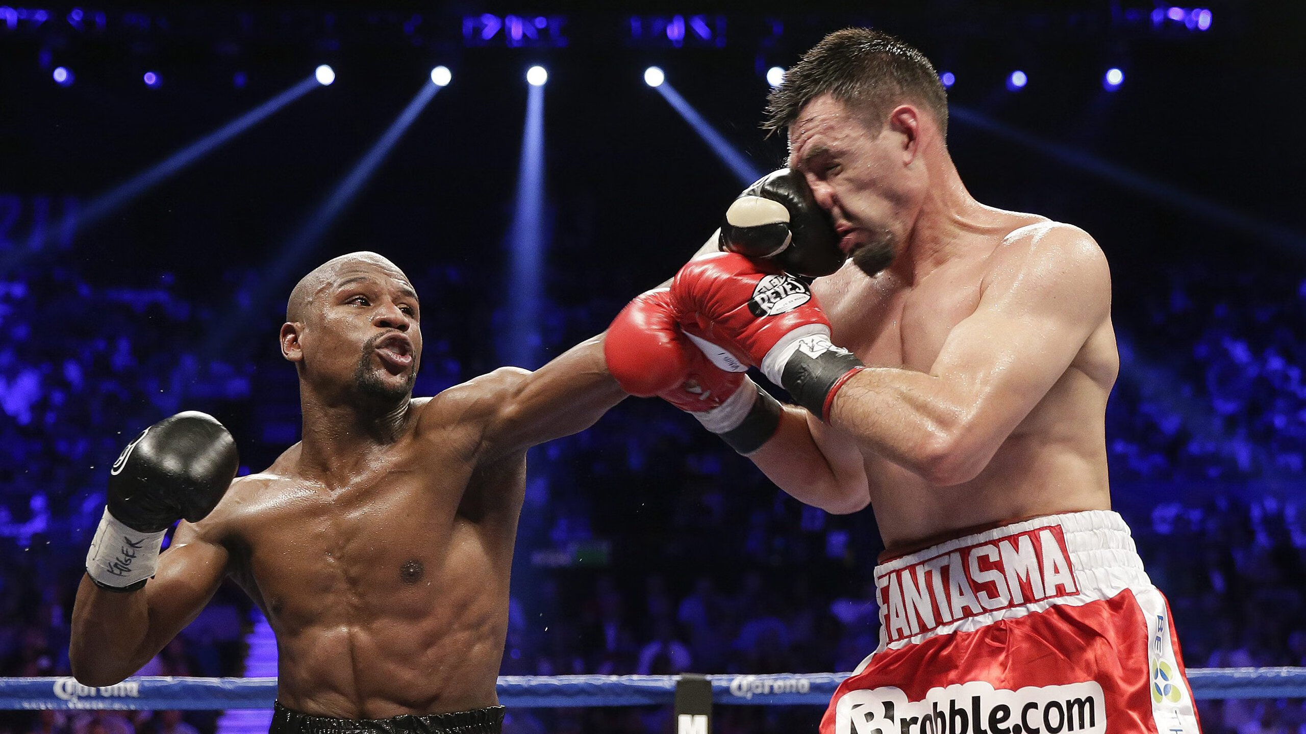 大坂直美回归赛场，赛事规则更新首场状态亮眼，FPX观众沸腾！